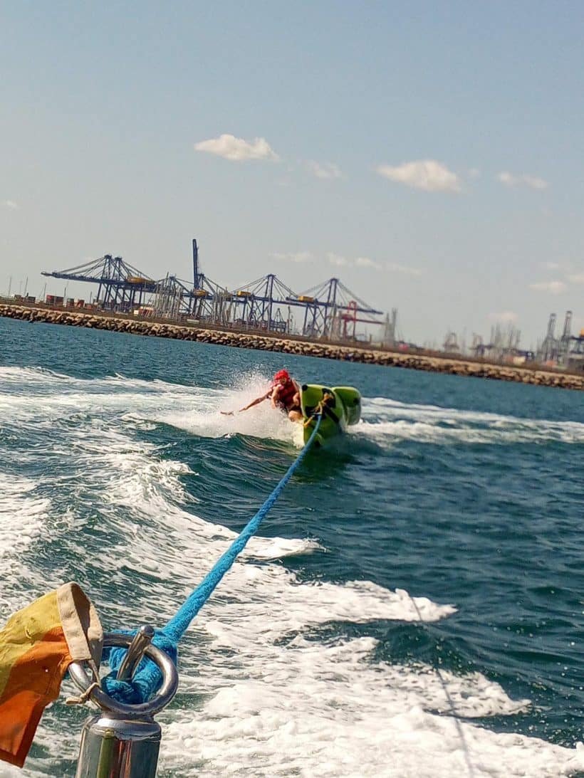 Banana boat valencia clientes