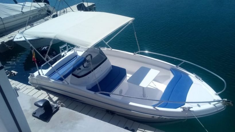 Aquiler barcos sin licencia valencia