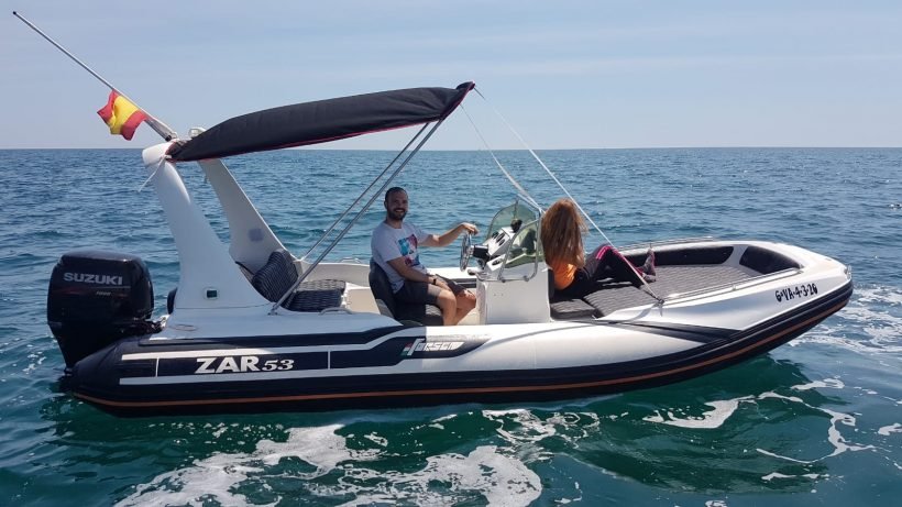 alquiler barco licencia navegacion